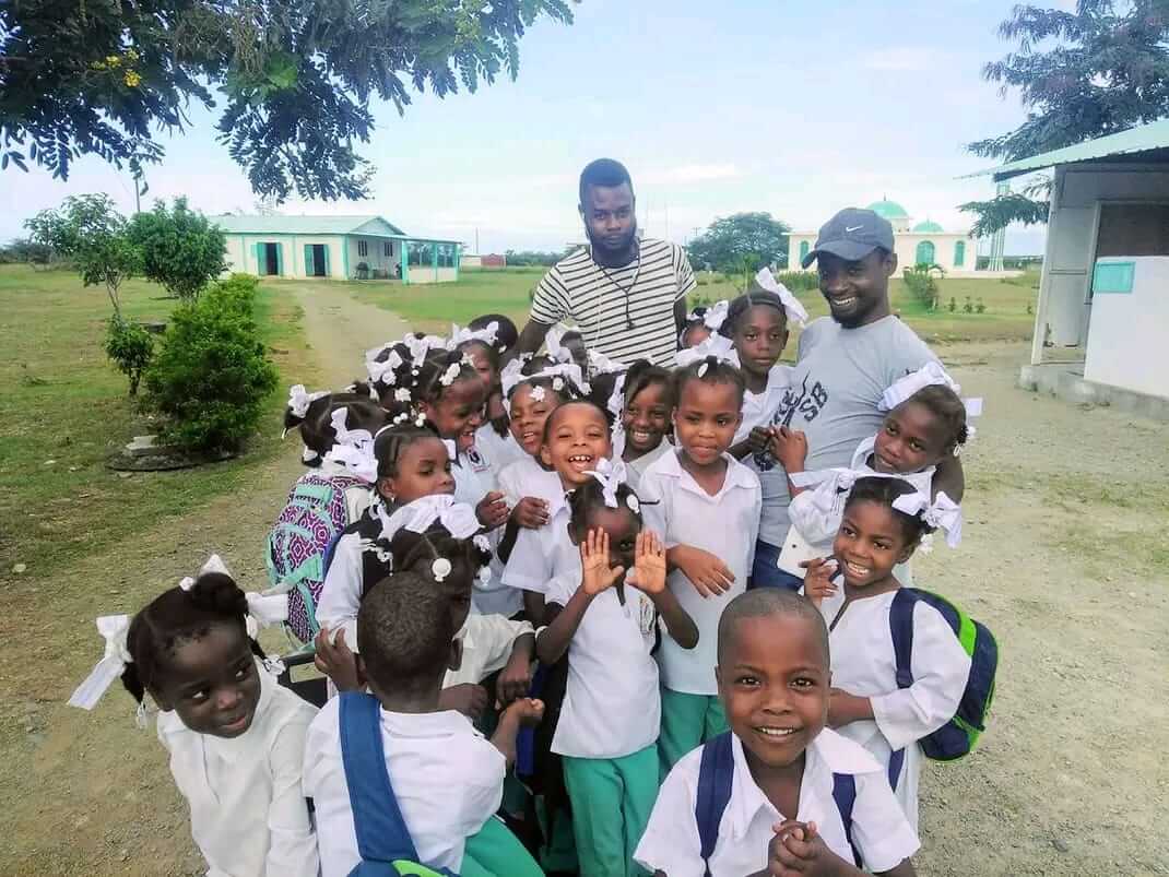 Future Leaders Education